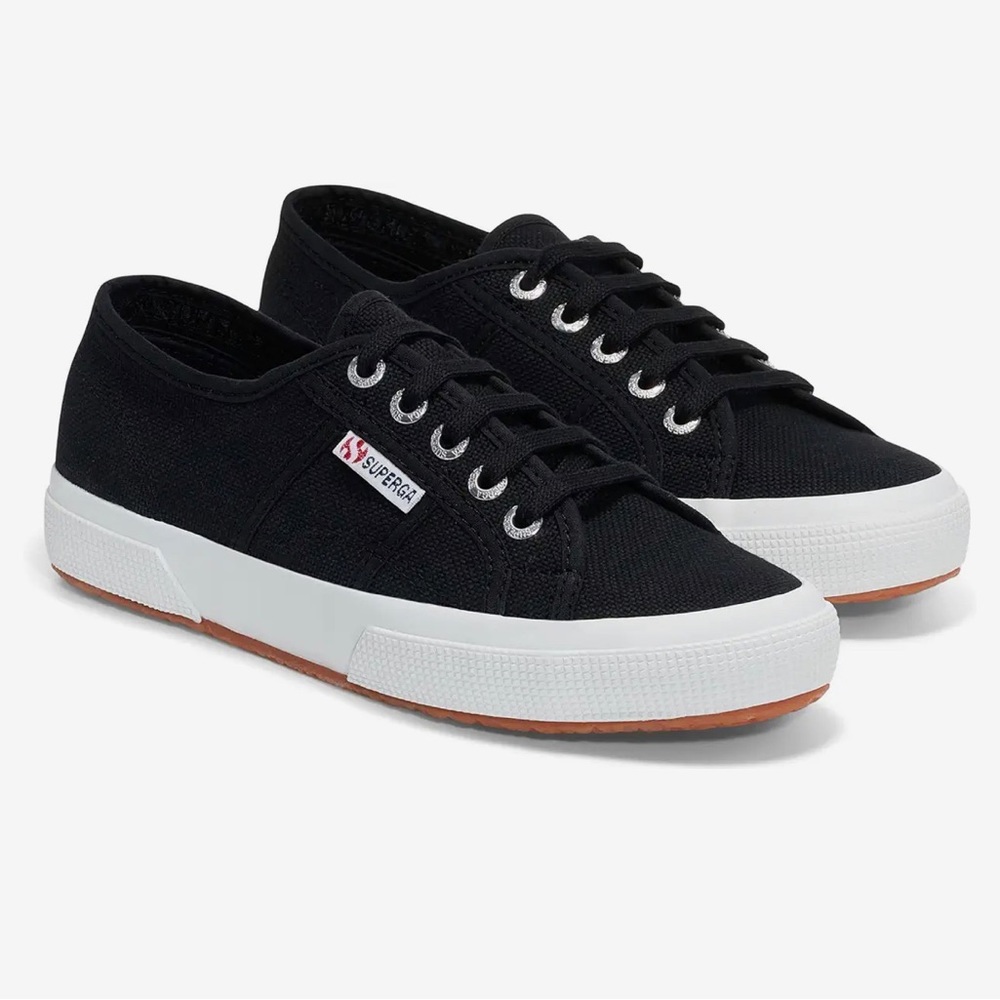 Superga Sneakers